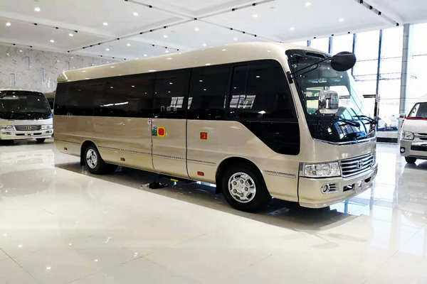 租一輛車帶司機(jī)在北京租一輛考斯特費(fèi)用是多少? 租一輛車帶司機(jī)在北京租一輛考斯特費(fèi)用是多少?