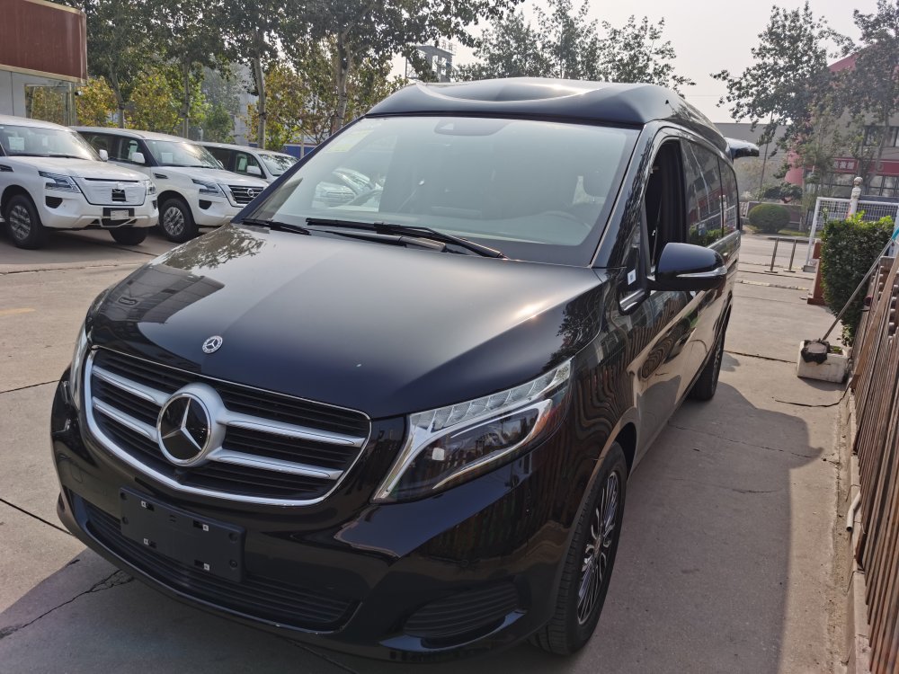 北京租豪華商務租車公司，北京租奔馳V260帶司機價格