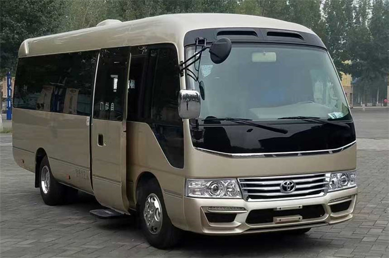 北京出游租15人左右【豪華型】考斯特一天費(fèi)用多少？