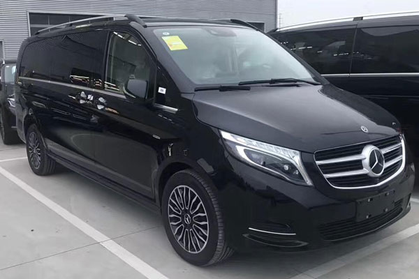 北京機(jī)場(chǎng)接送機(jī)帶司機(jī)租車一次多少錢？