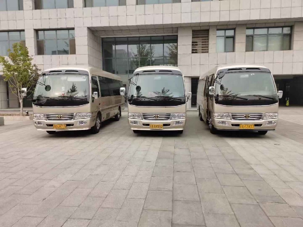 北京豐田考斯特商務包車配司機(豐田考斯特租車價格) 北京豐田考斯特商務包車配司機(豐田考斯特租車價格)