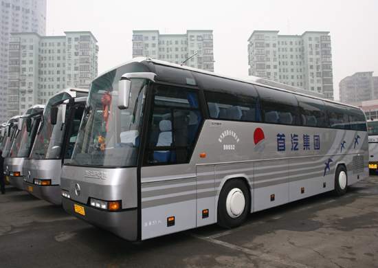 北京公司團建包車與會議用車，首汽租車助您高效出行！
